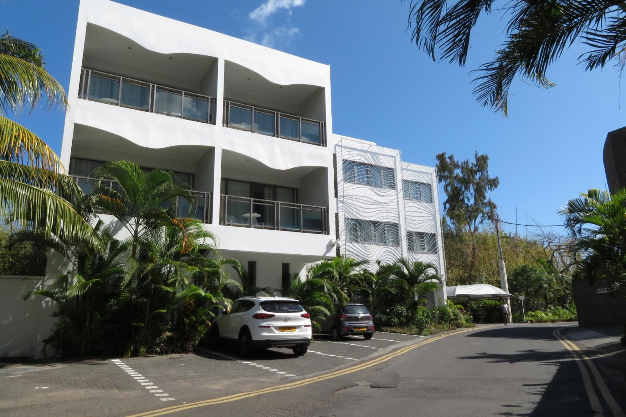 Baystone Boutique Hotel & Spa Grand Baie Exterior foto