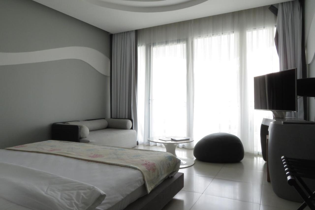 Baystone Boutique Hotel & Spa Grand Baie Exterior foto